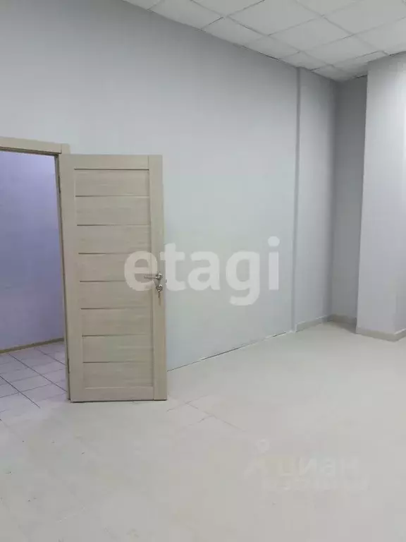 Помещение свободного назначения в Коми, Сыктывкар ул. Ленина, 74 (24 ... - Фото 2