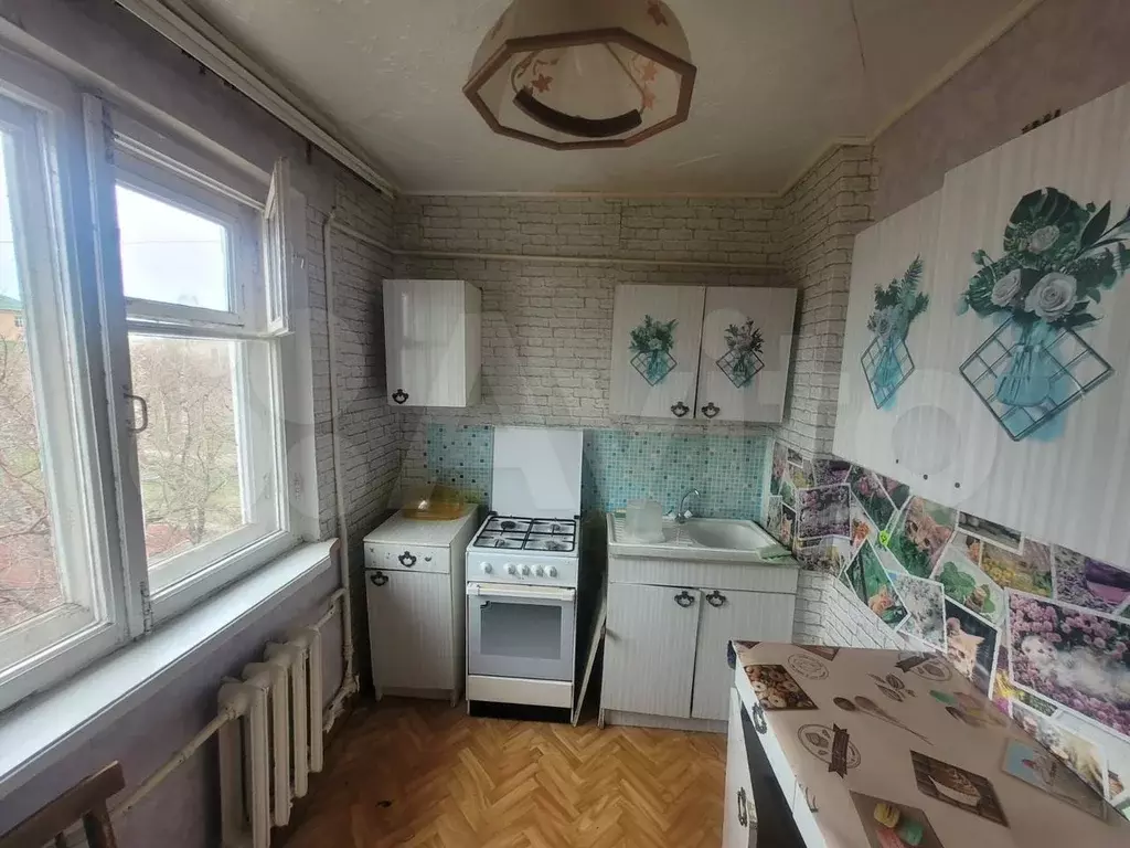 2-к. квартира, 43,5 м, 5/5 эт. - Фото 0