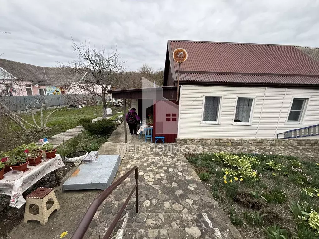 Участок в Краснодарский край, Геленджик городской округ, с. Тешебс  ... - Фото 1