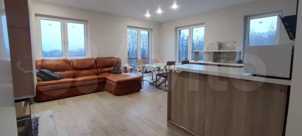 2-к. квартира, 94 м, 2/2 эт. - Фото 1