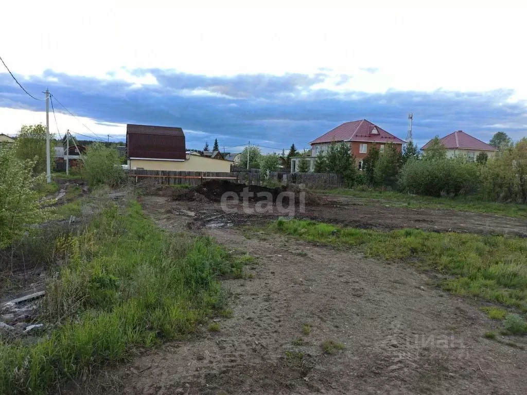 Участок в Свердловская область, Нижний Тагил Августовская ул. (8.1 ... - Фото 0