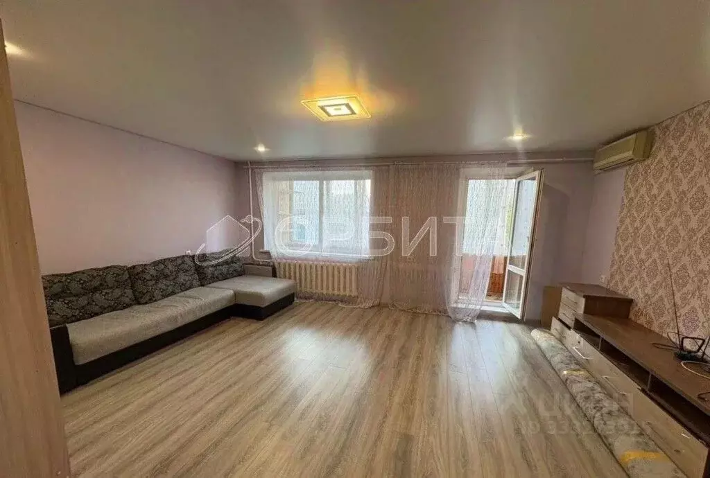 2-к кв. Тюменская область, Тюмень ул. Салтыкова-Щедрина, 55 (68.7 м) - Фото 2