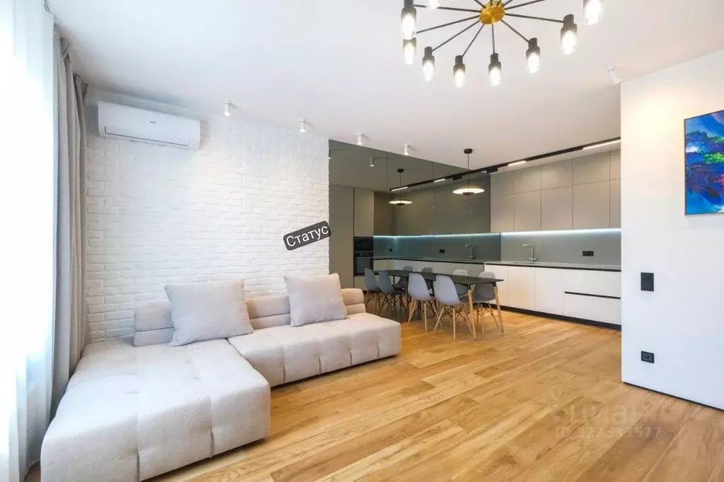 2-к кв. Новосибирская область, Новосибирск ул. Толстого, 9 (60.0 м) - Фото 1