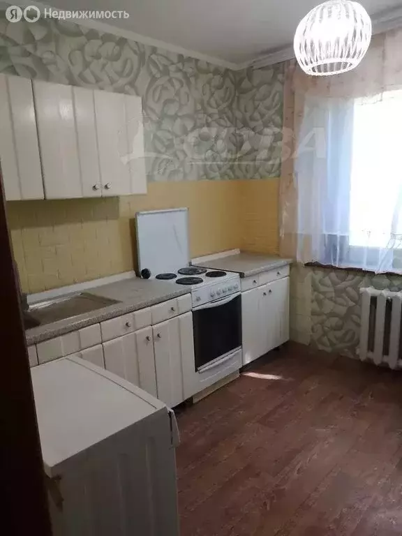 2-комнатная квартира: Тюмень, Харьковская улица, 31 (51 м) - Фото 0
