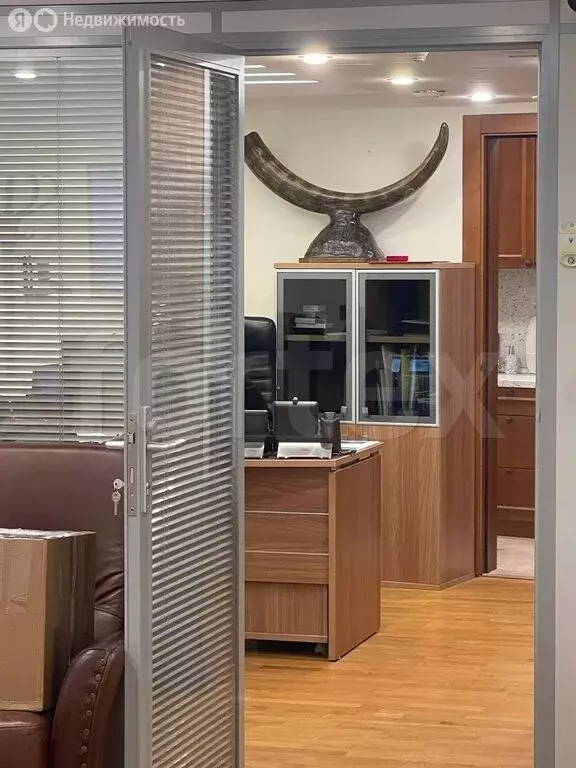 Офис (450 м) - Фото 1