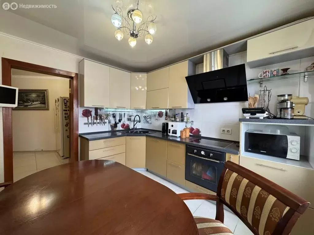 4-комнатная квартира: Тюмень, улица Пермякова, 48/2 (108 м) - Фото 2