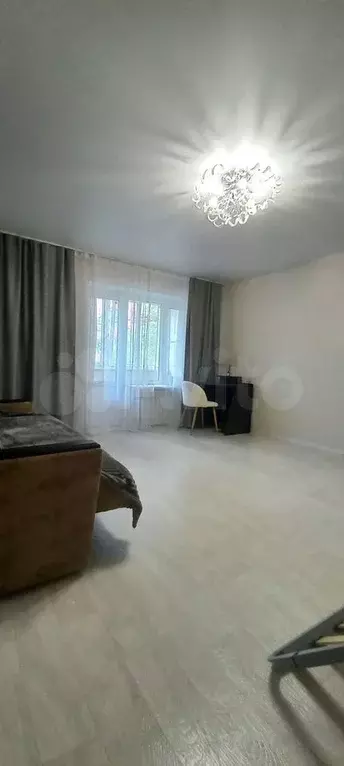 1-к. квартира, 40 м, 4/9 эт. - Фото 1