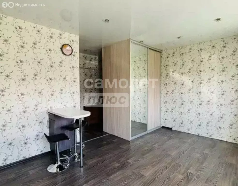 Квартира-студия: посёлок Октябрьский, микрорайон Премьера, 33 (28.4 м) - Фото 1