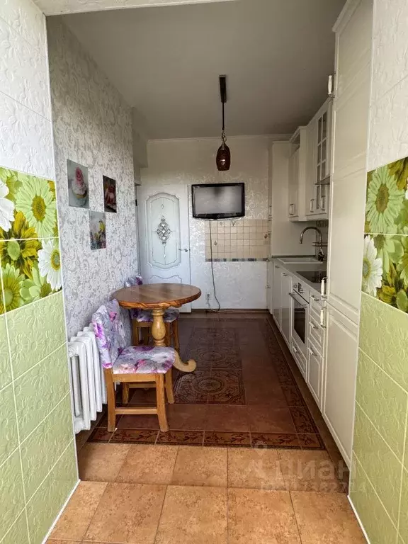 3-к кв. Омская область, Омск ул. Герцена, 270 (80.0 м) - Фото 1
