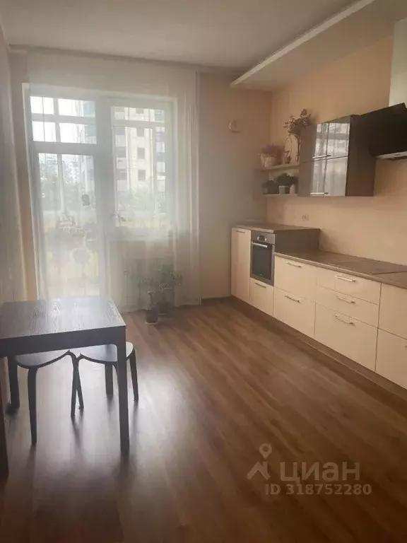 3-к кв. Свердловская область, Екатеринбург ул. Шейнкмана, 111 (101.3 ... - Фото 0