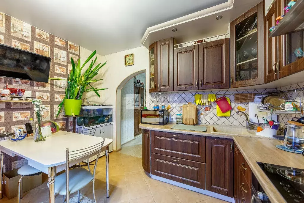 Продается 2-комнатная квартира - Фото 2