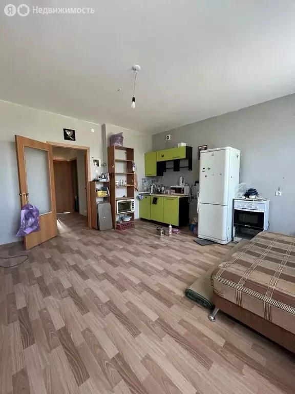 2-комнатная квартира: Дегтярск, улица Фурманова, 35 (60 м) - Фото 1