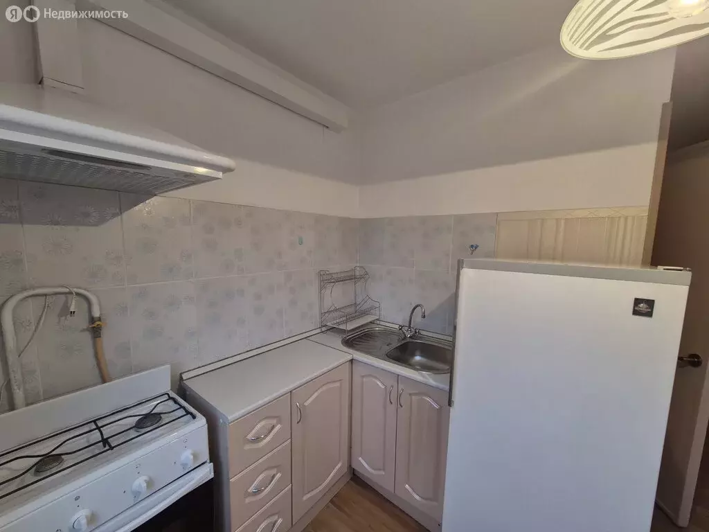 2-комнатная квартира: Екатеринбург, улица Мамина-Сибиряка, 8 (45 м) - Фото 1