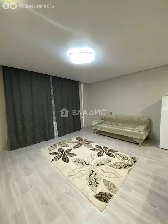 Квартира-студия: Тобольск, 7-й микрорайон, 45 (30 м) - Фото 1