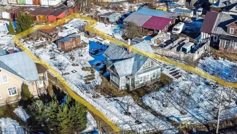 Участок в Санкт-Петербург, Санкт-Петербург, Петергоф ул. Луизинская, ... - Фото 1