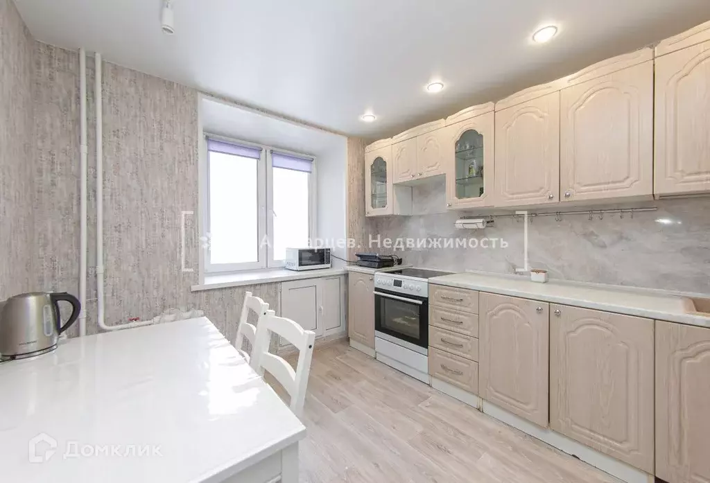 Продаётся 4-к квартира, 80.6 м - Фото 0