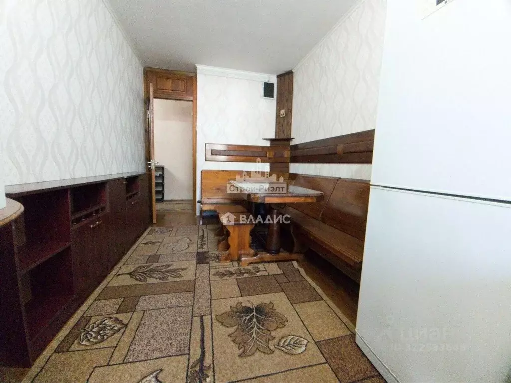 2-к кв. Крым, Керчь ул. Дмитрия Донского, 3 (56.9 м) - Фото 1