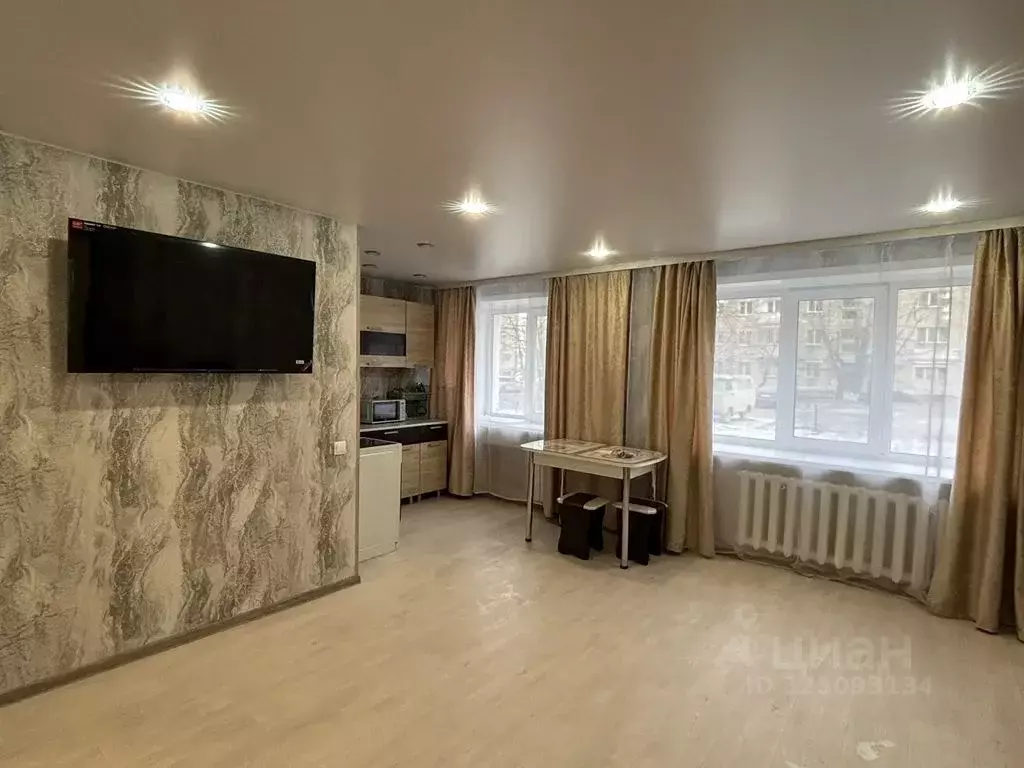 1-к кв. Забайкальский край, Могоча Комсомольская ул., 1 (35.0 м) - Фото 2