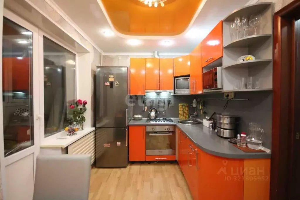 2-к кв. Ямало-Ненецкий АО, Новый Уренгой Восточный мкр, 4/6 (54.0 м) - Фото 1