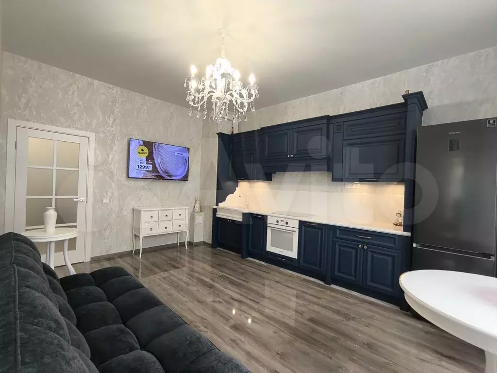 1-к. квартира, 58 м, 2/4 эт. - Фото 1