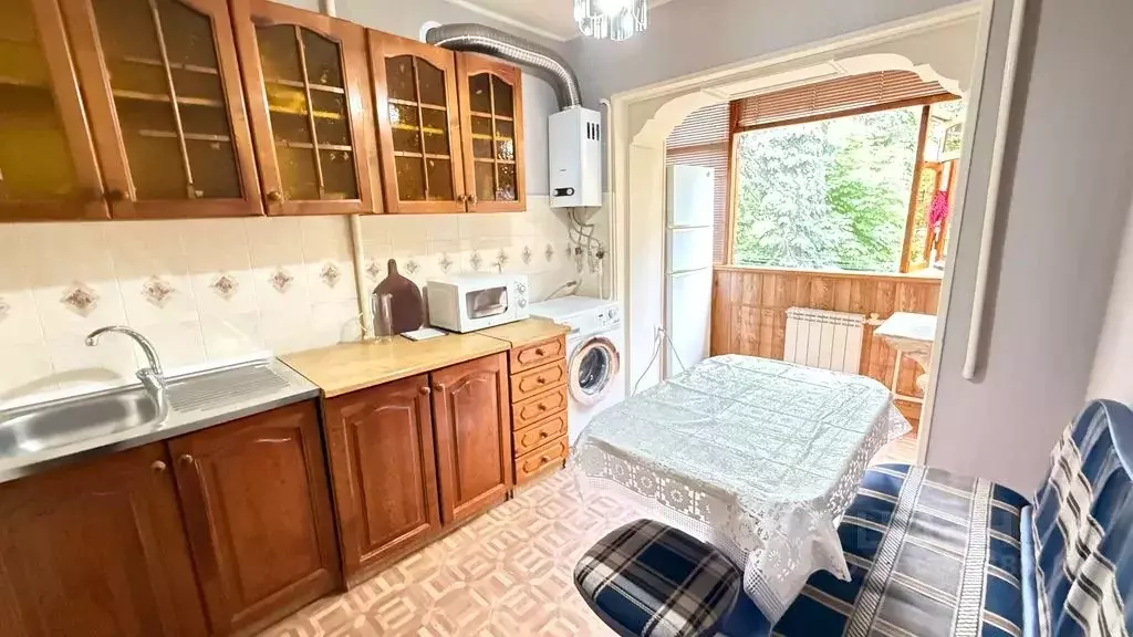 2-к кв. Ставропольский край, Кисловодск ул. Островского, 39 (46.0 м) - Фото 0
