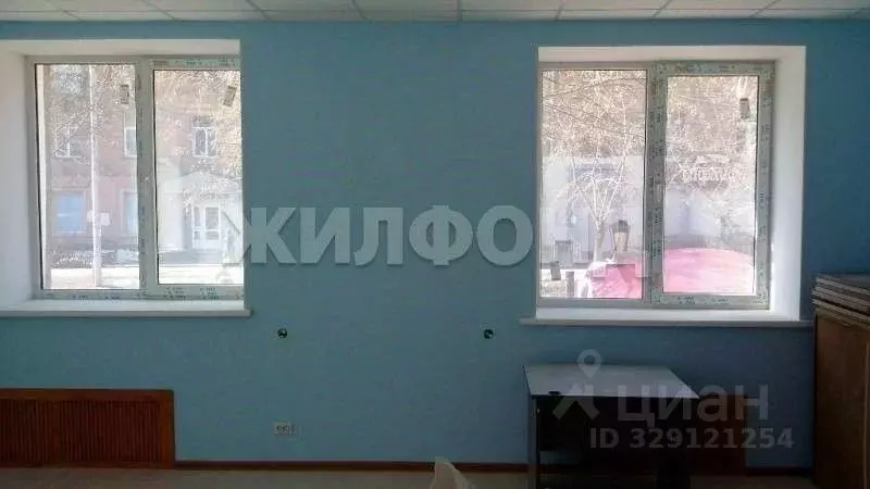 3-к кв. Новосибирская область, Новосибирск Советская ул., 32 (105.0 м) - Фото 1
