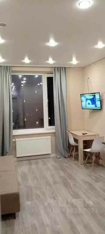 Студия Тюменская область, Тюмень ул. Новоселов, 105 (19.7 м) - Фото 1