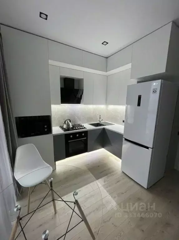 1-к кв. Крым, Симферополь ул. Батурина, 105 (38.0 м) - Фото 1