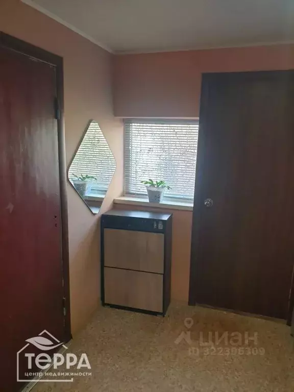 Дом в Крым, Сакский район, Кольцовское с/пос, с. Нива ул. Фрунзе, 46 ... - Фото 2