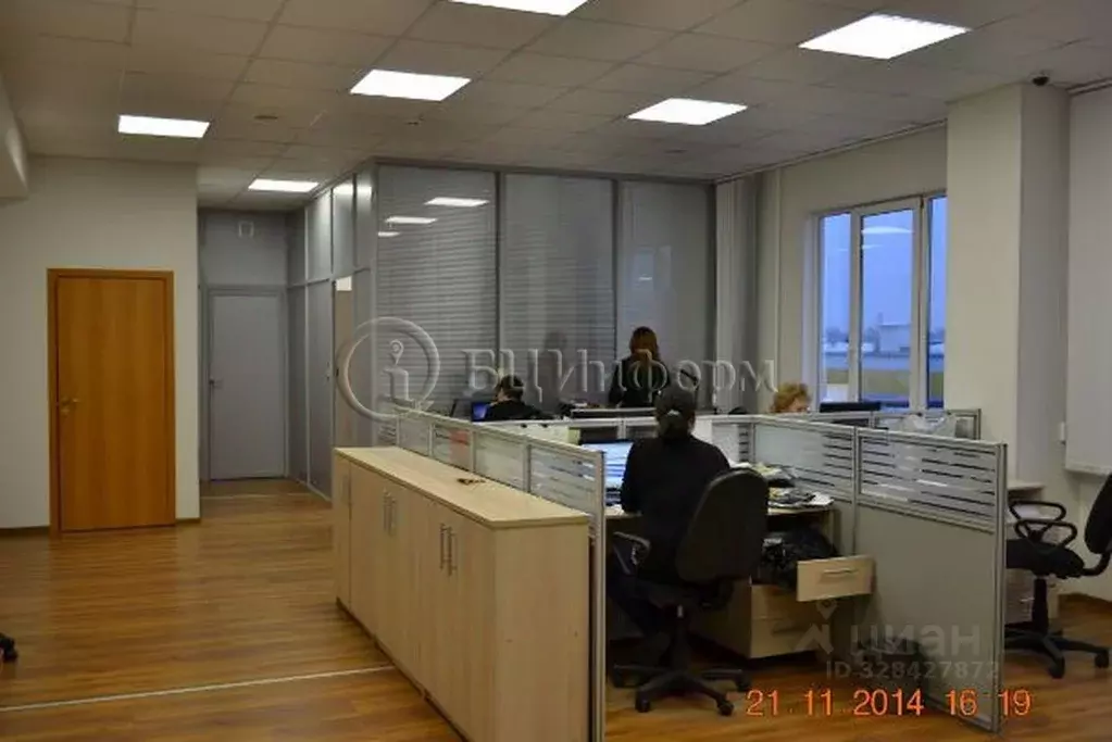 Офис в Санкт-Петербург ул. Ивана Черных, 31-33 (493 м) - Фото 1