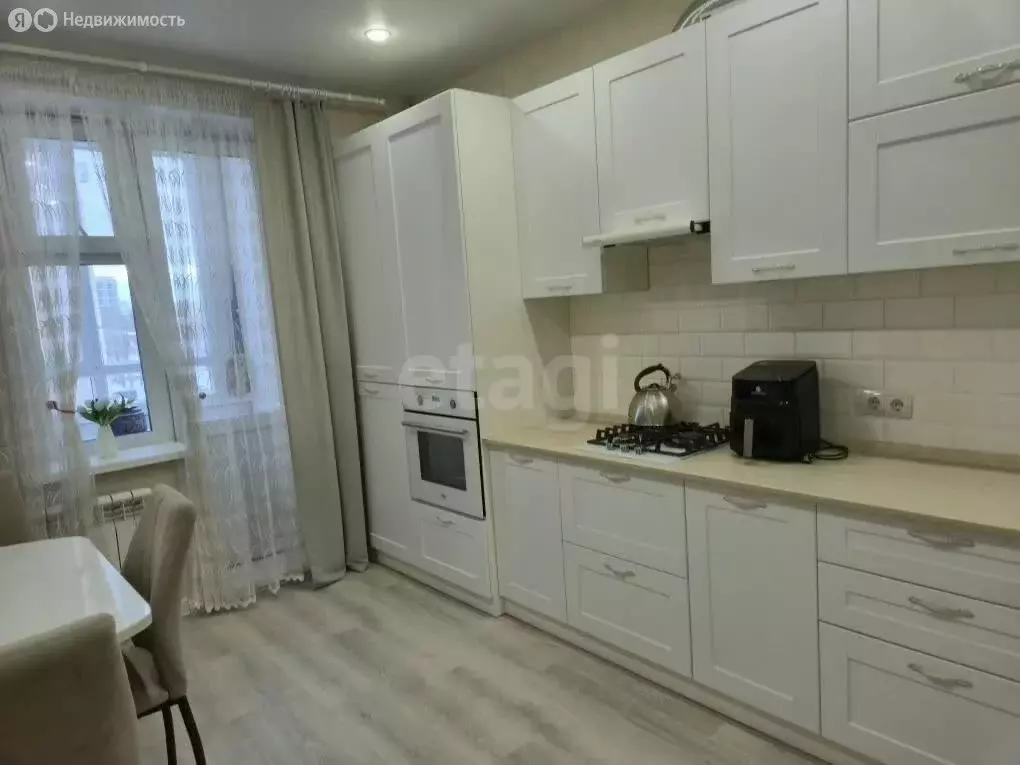 2-комнатная квартира: Чебоксары, улица Щорса, 26 (54.1 м) - Фото 1