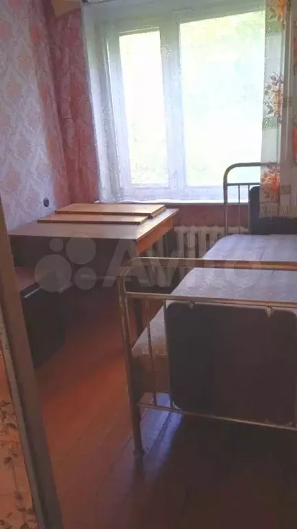 Комната 10 м в 3-к., 1/1 эт. - Фото 0