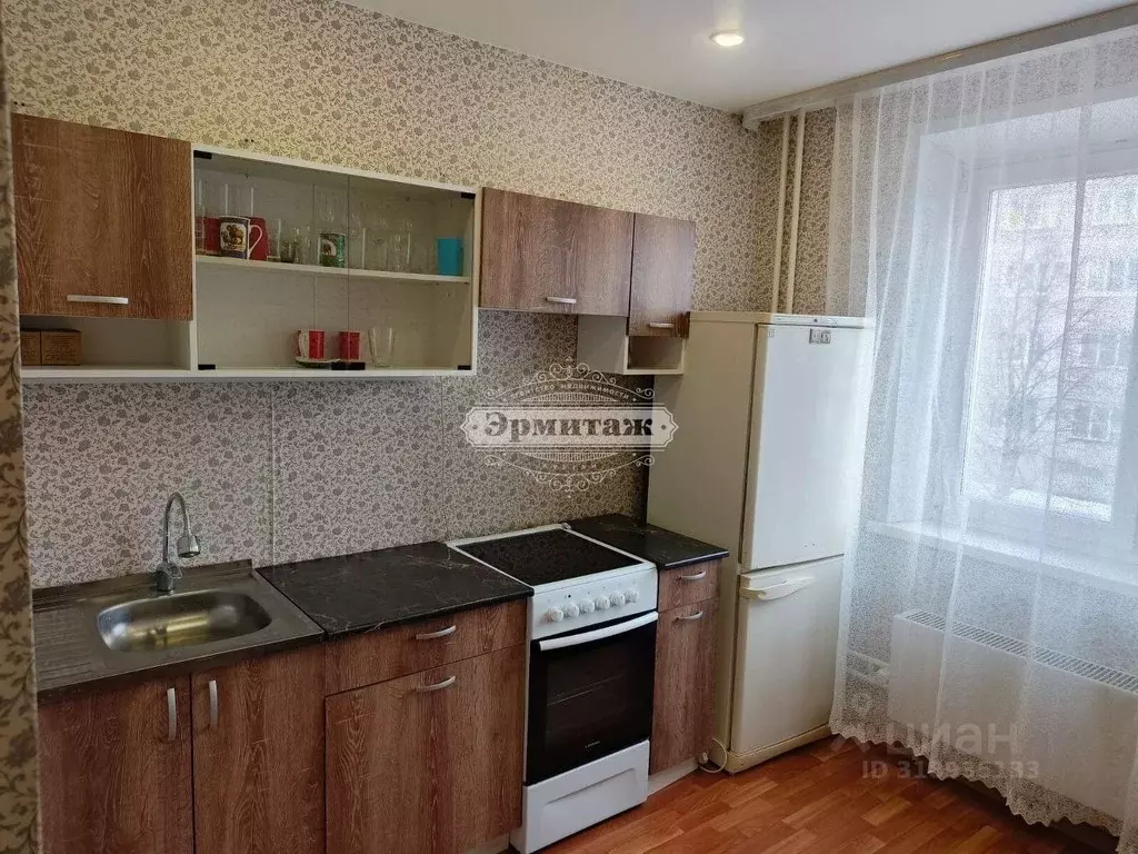 1-к кв. Курганская область, Курган Заозерный жилрайон, 1-й мкр, ул. ... - Фото 0