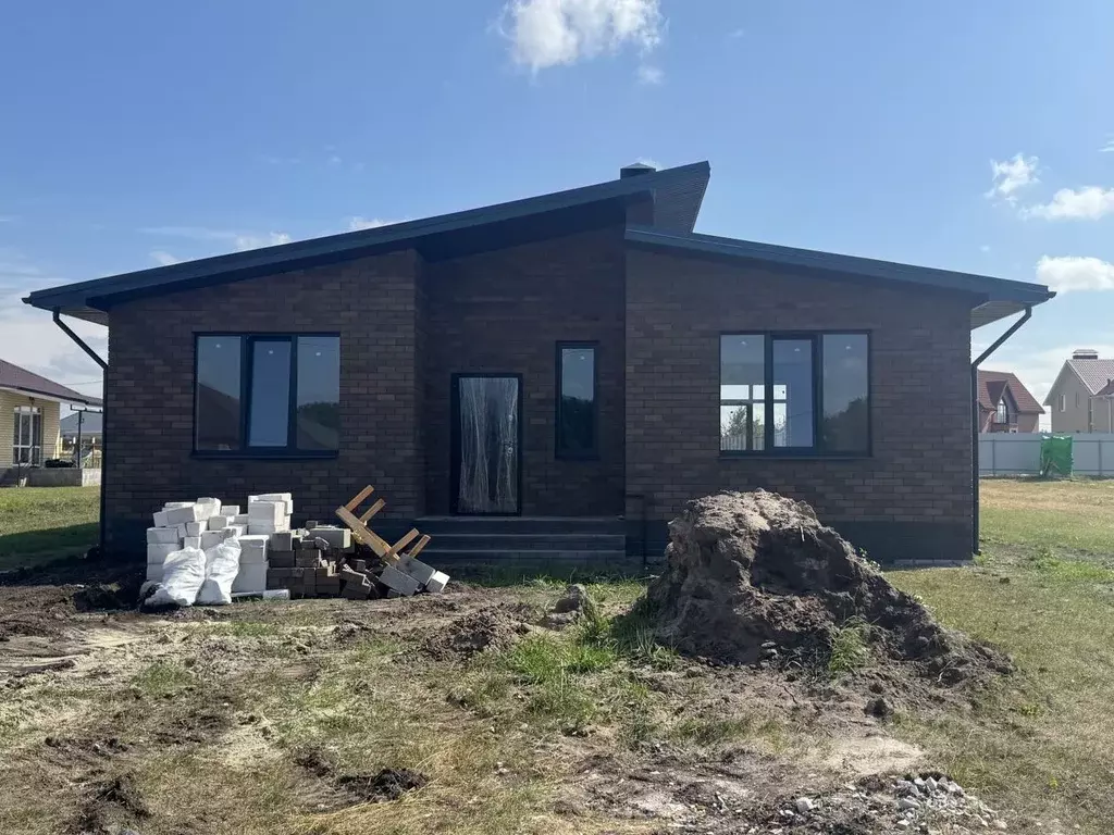 Дом в Белгородская область, Белгородский район, Разумное рп ул. ... - Фото 1