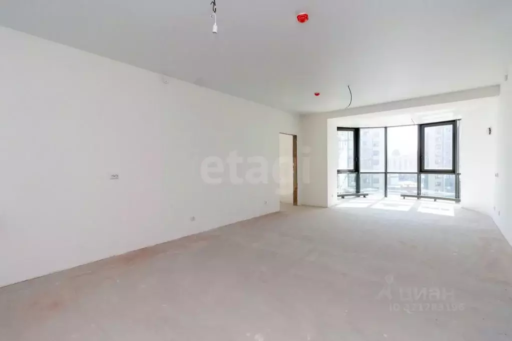 3-к кв. Красноярский край, Красноярск ул. Авиаторов, 28 (94.9 м) - Фото 1