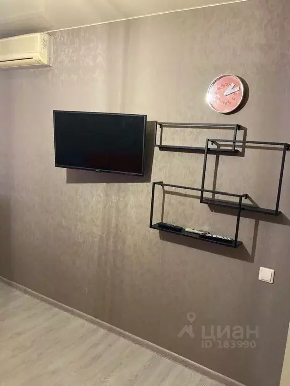 2-к кв. Волгоградская область, Волгоград Краснознаменская ул., 7 (38.0 ... - Фото 1
