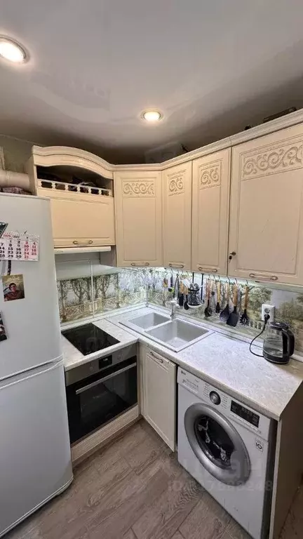 2-к кв. Томская область, Томск ул. Беринга, 2/2 (50.0 м) - Фото 0