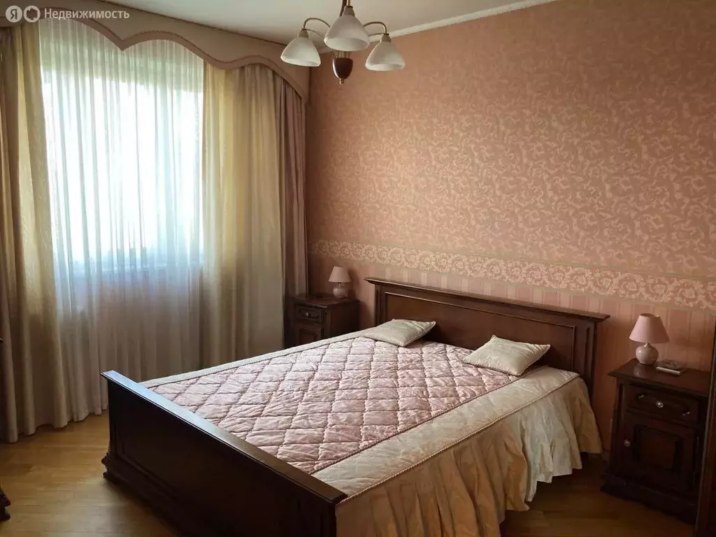 3-комнатная квартира: Москва, Осенний бульвар, 10к1с1 (80 м) - Фото 0