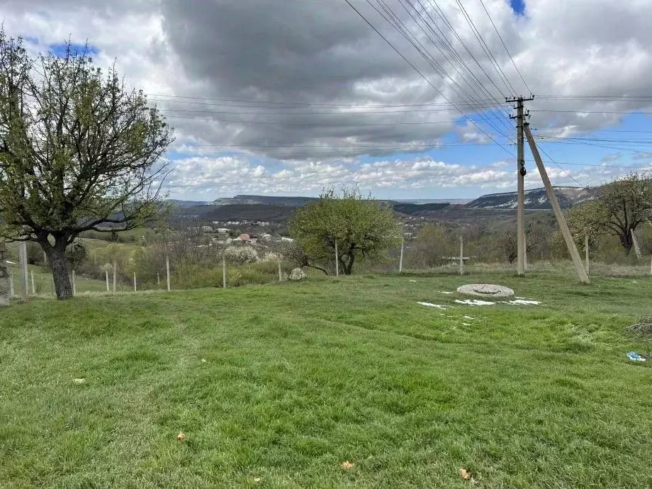 Участок в Крым, Симферопольский район, Перовское с/пос, с. ... - Фото 2
