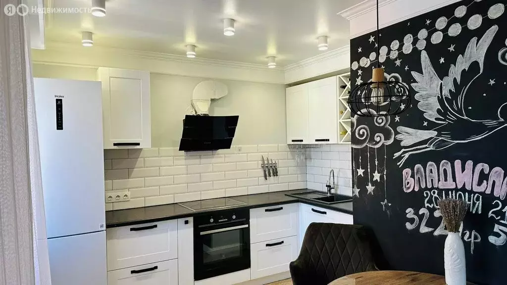 3-комнатная квартира: Томск, Кировский район, микрорайон Мокрушинский, ... - Фото 2