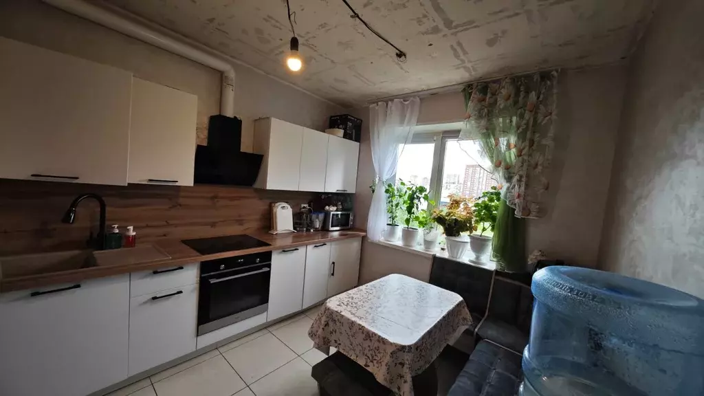 Продаётся 3-к квартира, 61.6 м - Фото 0