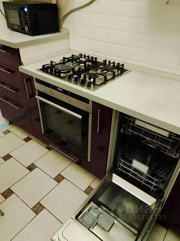 2-к кв. Москва ул. Лобанова, 2/21 (62.0 м) - Фото 2