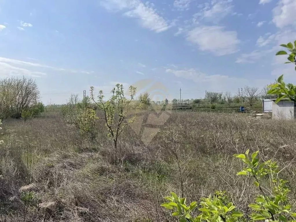 Участок в Белгородская область, Старооскольский городской округ, с. ... - Фото 1