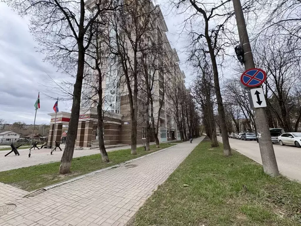 Торговая площадь в Калужская область, Калуга ул. Маршала Жукова, 23А ... - Фото 1