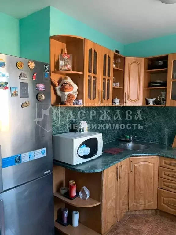 3-к кв. Кемеровская область, Кемерово просп. Ленина, 113А (57.7 м) - Фото 0
