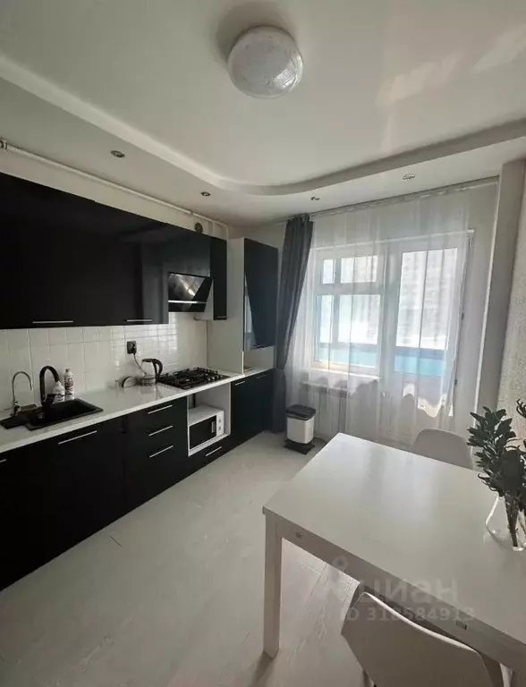 1-к кв. Саха (Якутия), Якутск ул. Чепалова, 37 (45.0 м) - Фото 0