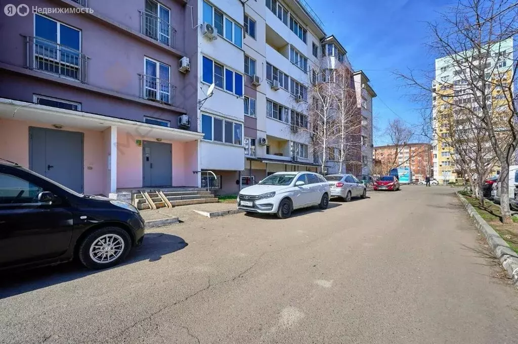 3-комнатная квартира: Краснодар, 3-я Целиноградская улица, 10 (72 м) - Фото 0