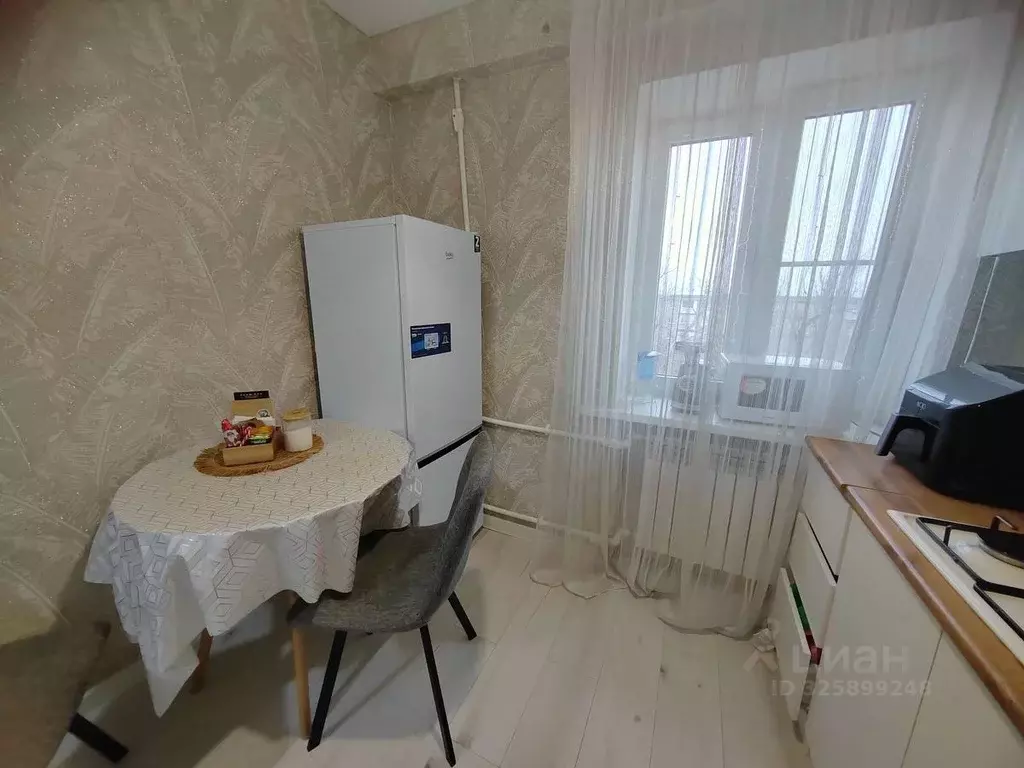 1-к кв. Астраханская область, Астрахань просп. Бумажников, 8 (32.0 м) - Фото 2