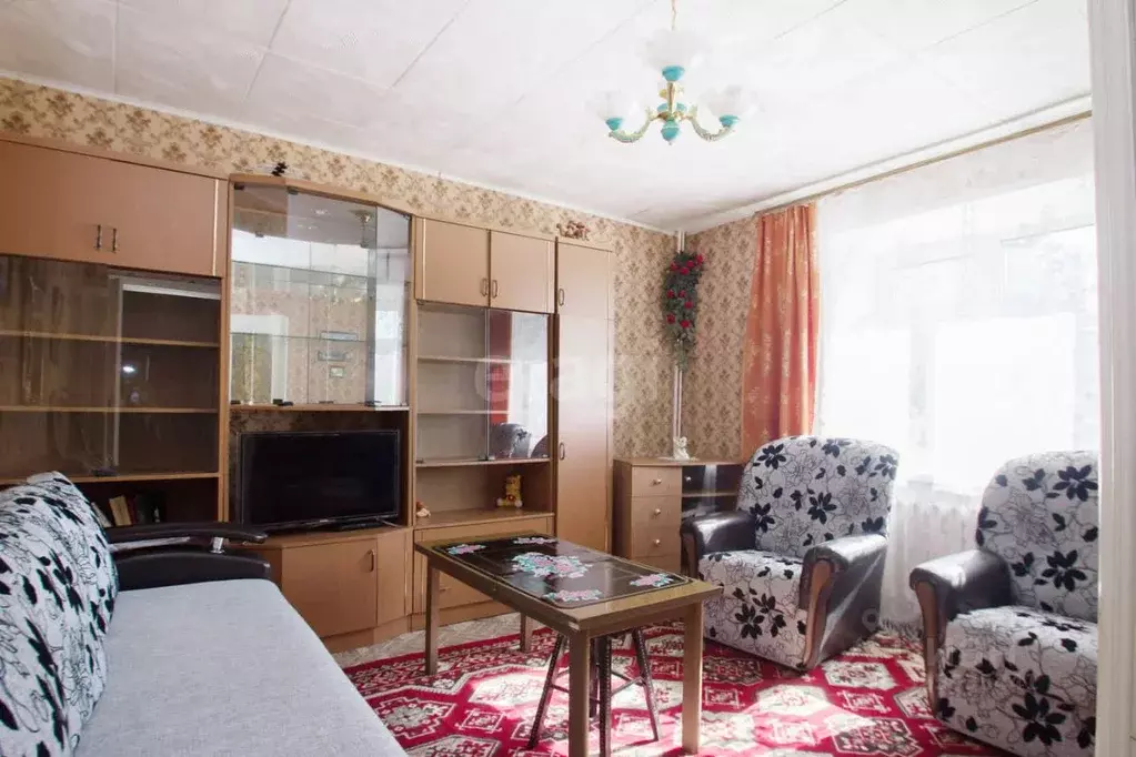 3-к кв. Калужская область, Калуга ул. Дружбы, 19 (71.9 м) - Фото 1