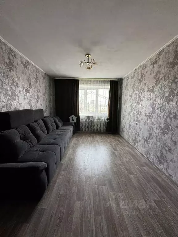 1-к кв. Бурятия, Улан-Удэ ул. Любови Шевцовой, 2А (40.6 м) - Фото 1